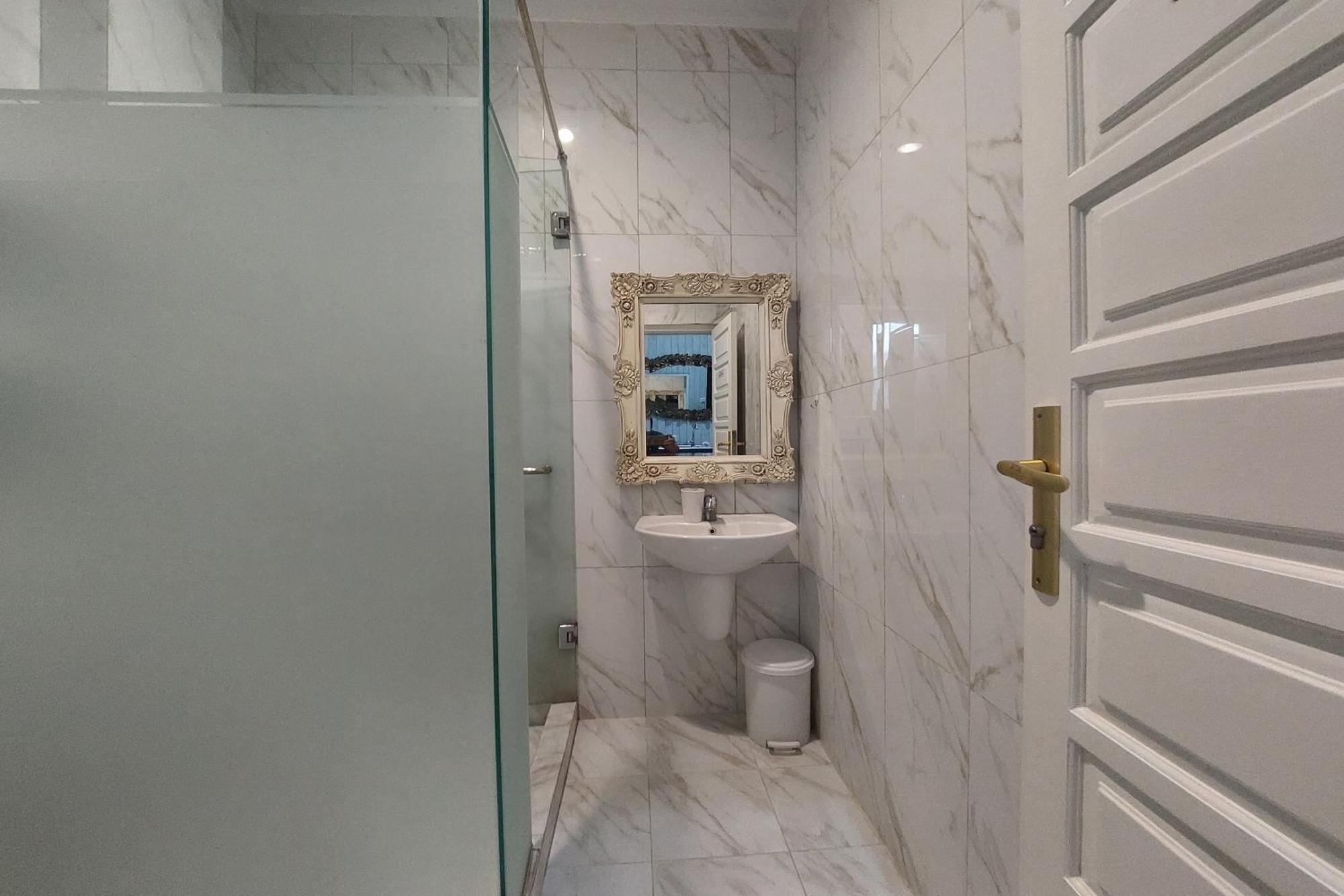 Nonie'S Huis Hotel ميدان المظهر الخارجي الصورة