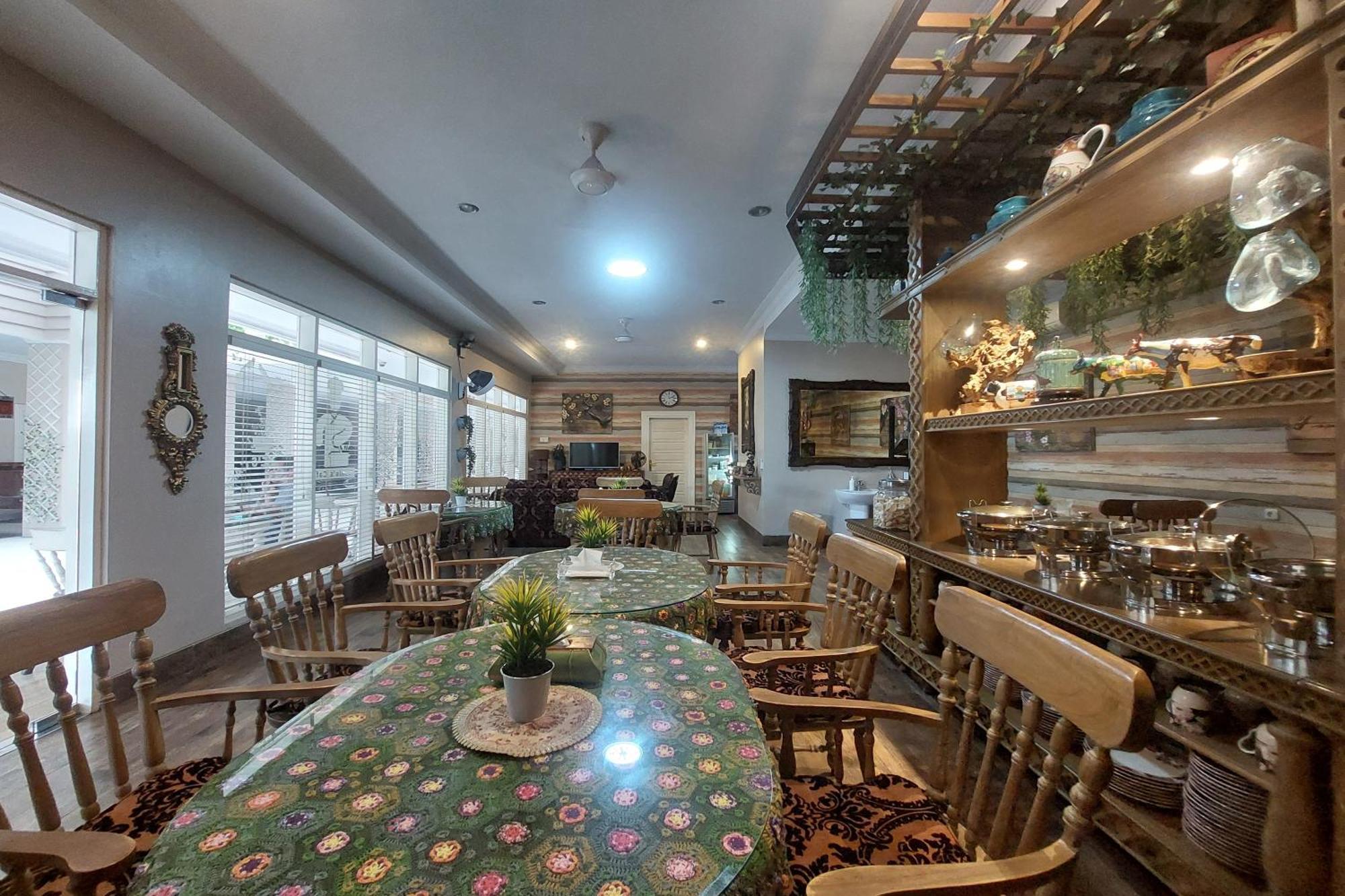 Nonie'S Huis Hotel ميدان المظهر الخارجي الصورة