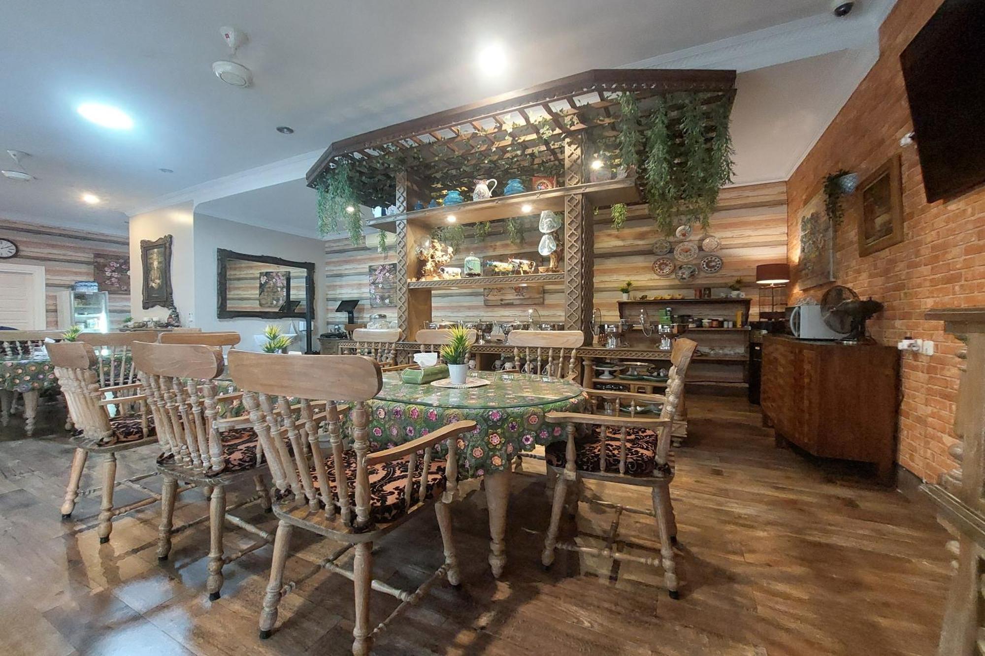 Nonie'S Huis Hotel ميدان المظهر الخارجي الصورة