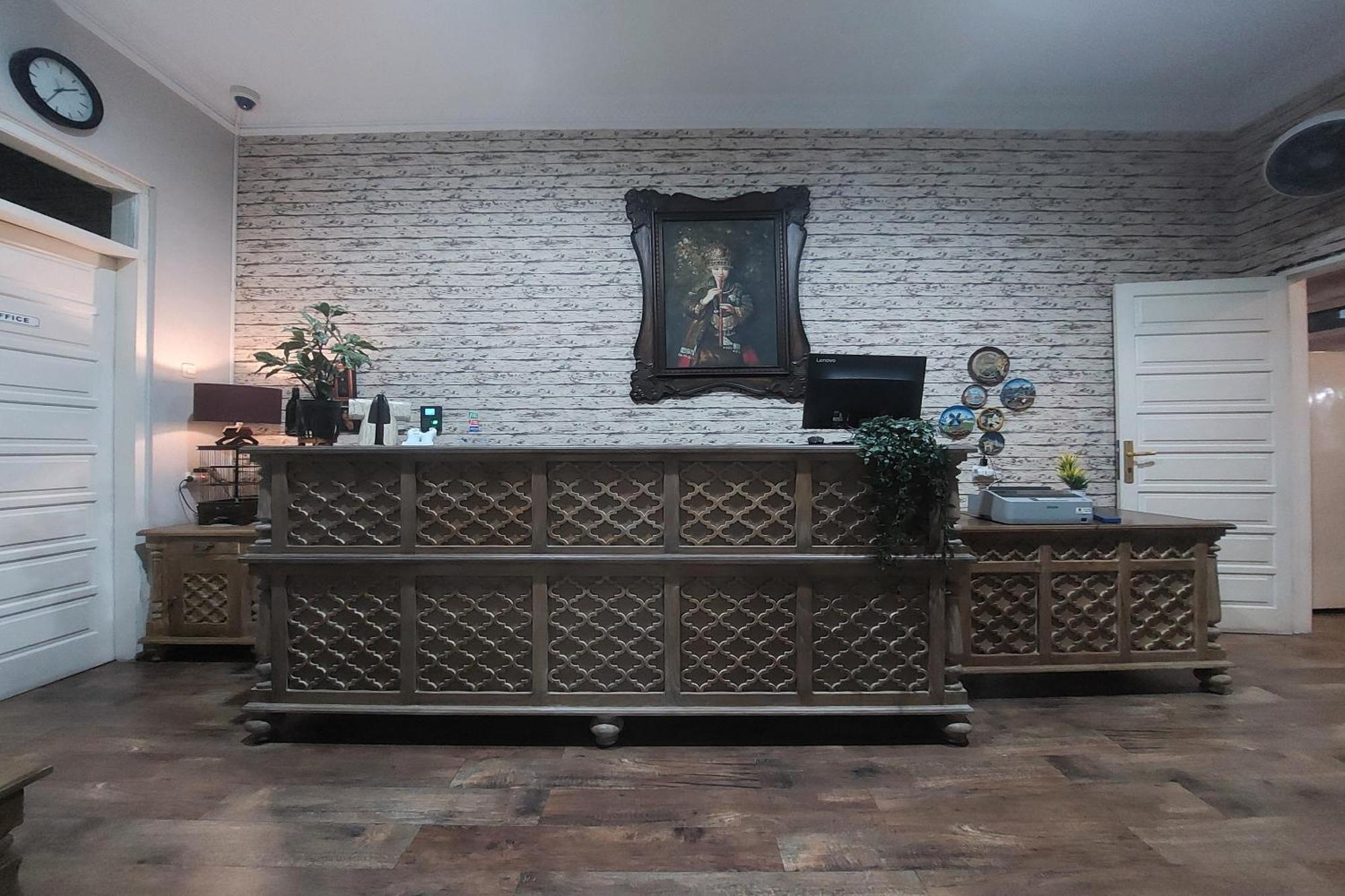 Nonie'S Huis Hotel ميدان المظهر الخارجي الصورة