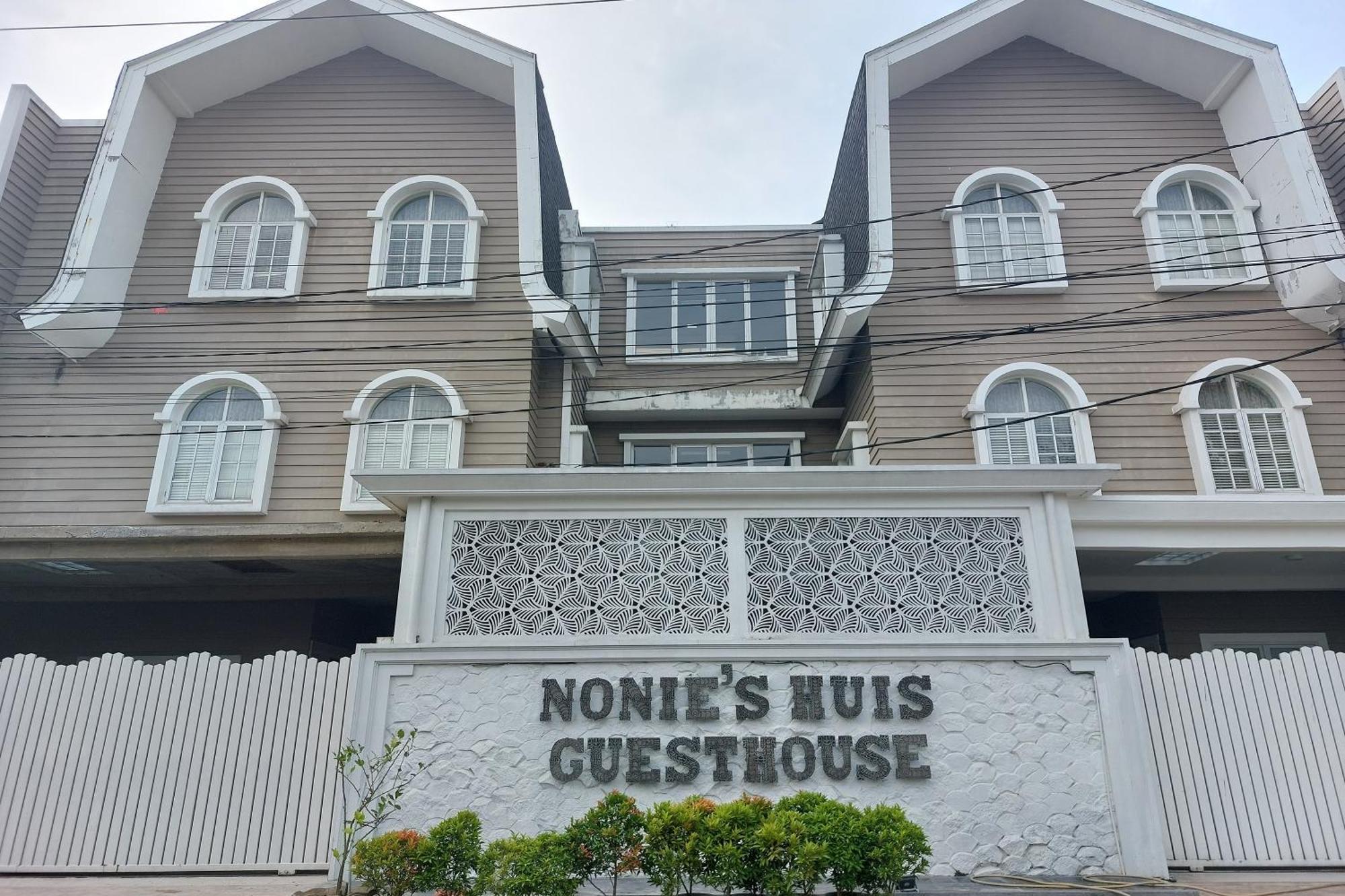 Nonie'S Huis Hotel ميدان المظهر الخارجي الصورة